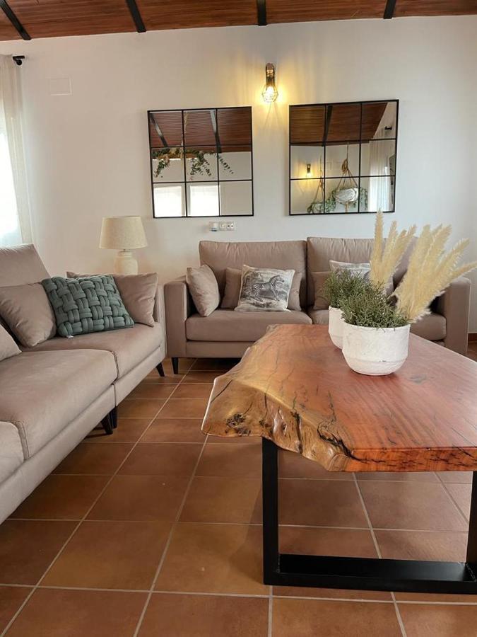 Casa Rural La Alcaparra Эсиха Экстерьер фото